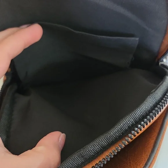 Sam and Hadley Crossbody Sling Bag with Patterned Strap - Picture 5 of 10